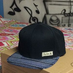 Hurley SnapBack